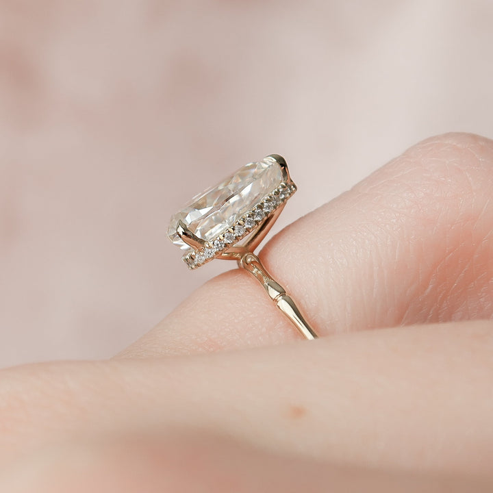The Ember Pear Lab Diamond Moissanite Engagement Ring *Shown with 2 ct #material_gold
