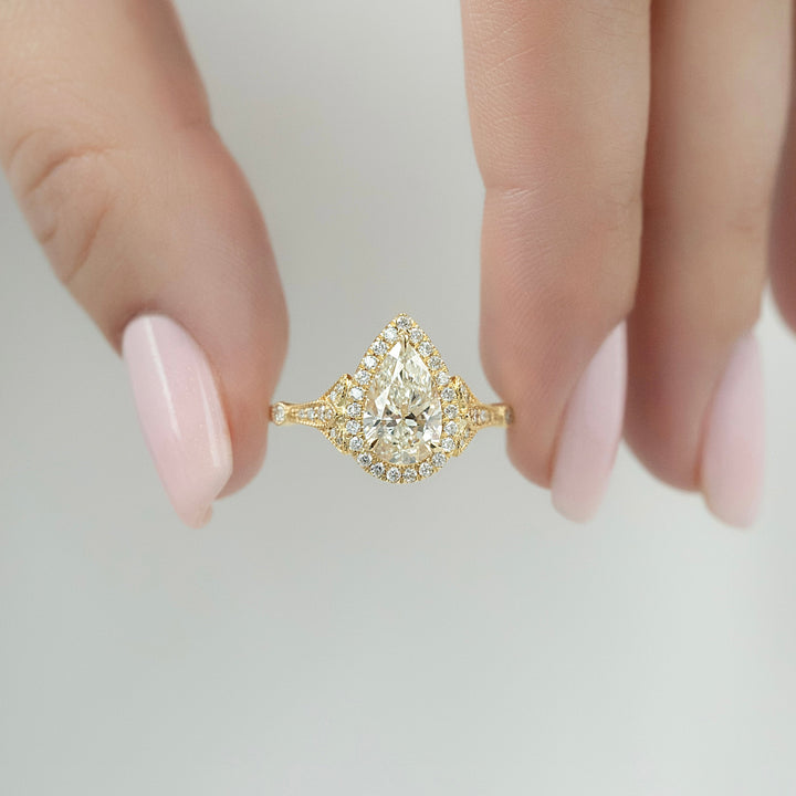 The Halo Sharon Set With Pear Vintage Lab Diamond 1 Carat 14K Gold#material_14k-gold