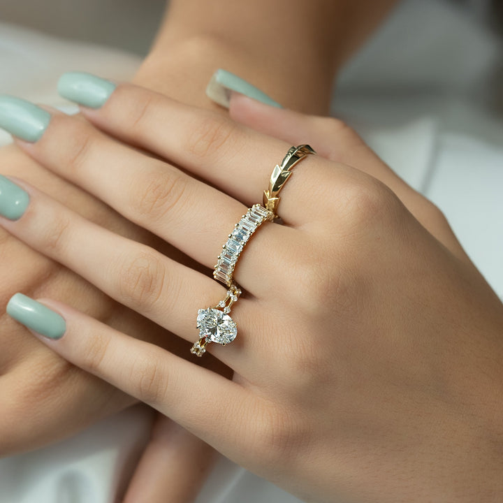 The Hidden Halo Morgan Oval Lab Diamond Moissanite Engagement Ring *Shown with 2.5 ct #material_gold