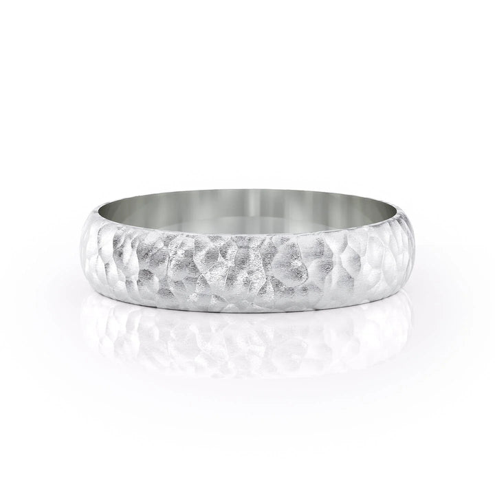 The Jameson Wedding Bands Hammered 18K White#material_18k-white