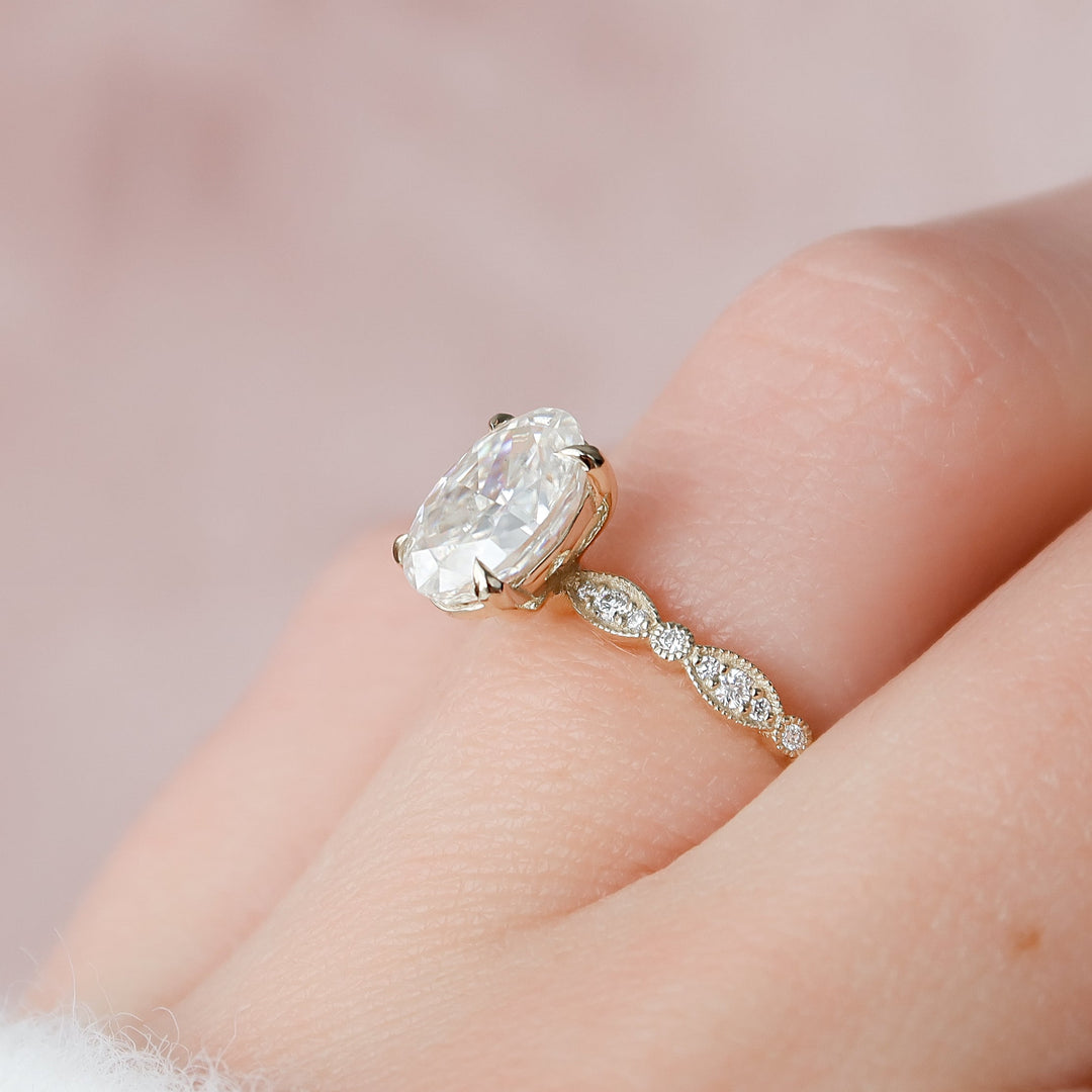 The Juliet Set With Oval Vintage Lab Diamond 2.5 Carat 14K Gold#material_14k-gold