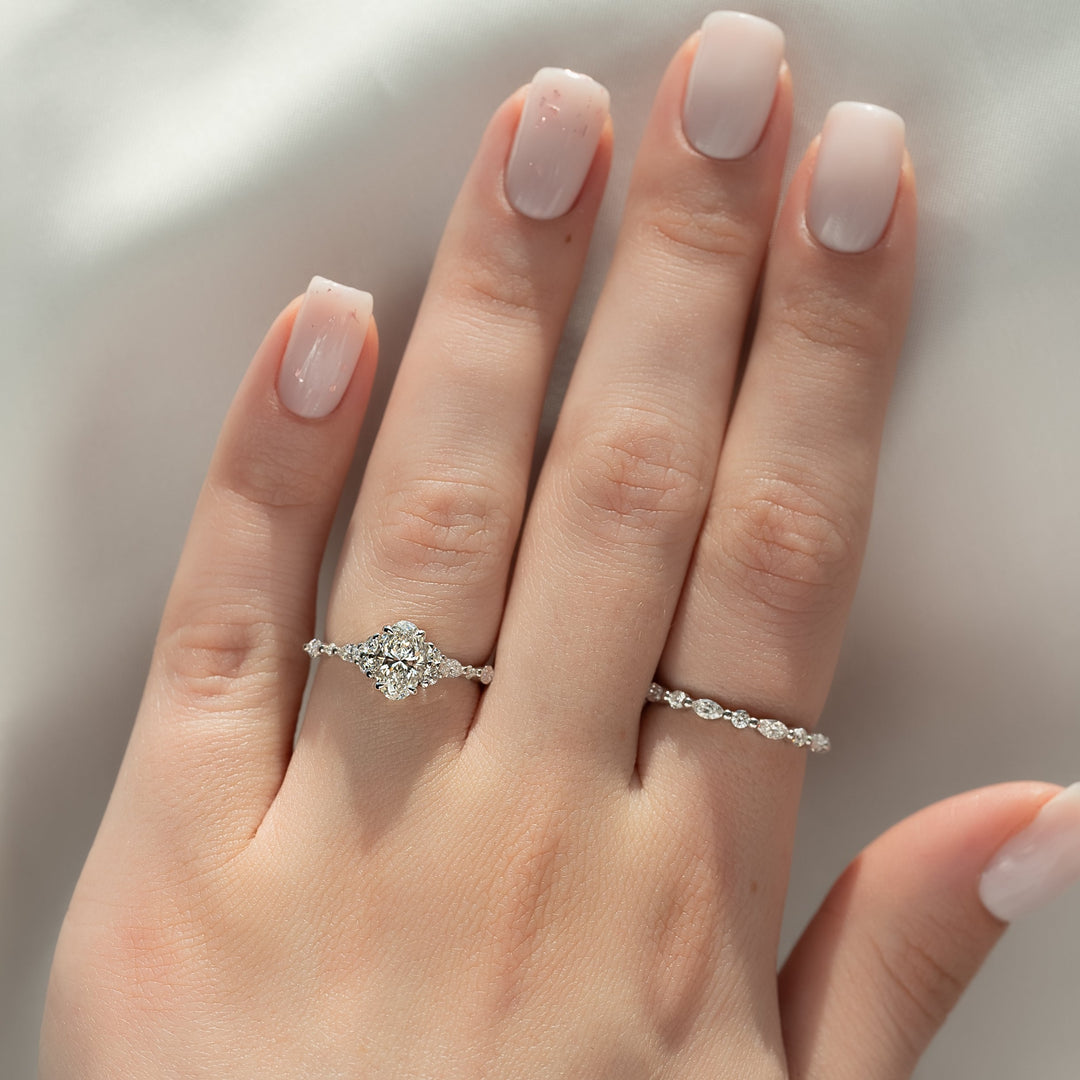 The Kaiden Set With Oval Side Stone Moissanite#material_14k-white