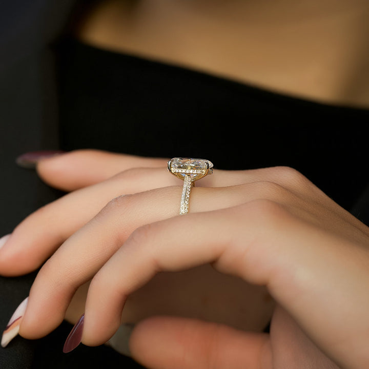 The Kaira Oval Lab Diamond Moissanite Engagement Ring *Shown with 5 ct #material_gold