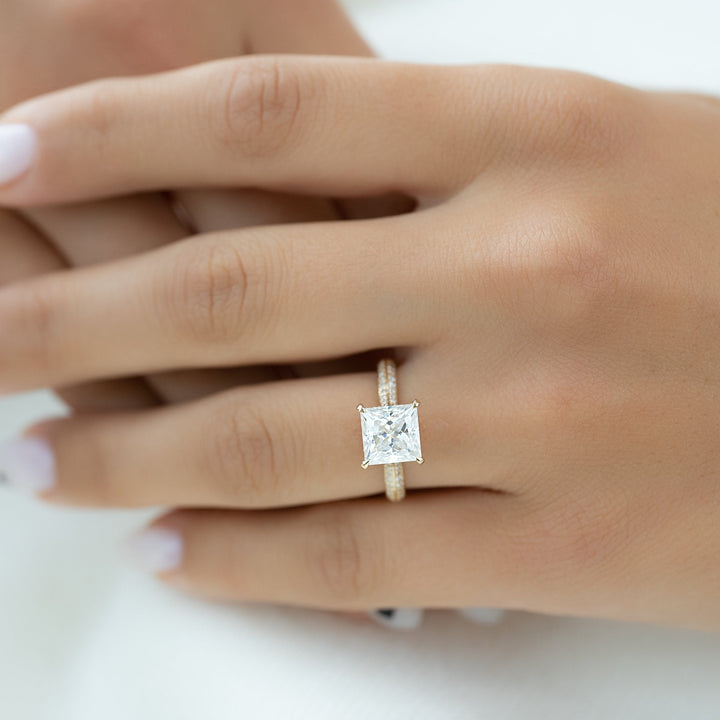 The Kaira Princess Lab Diamond Moissanite Engagement Ring *Shown with 2.5 ct #material_gold