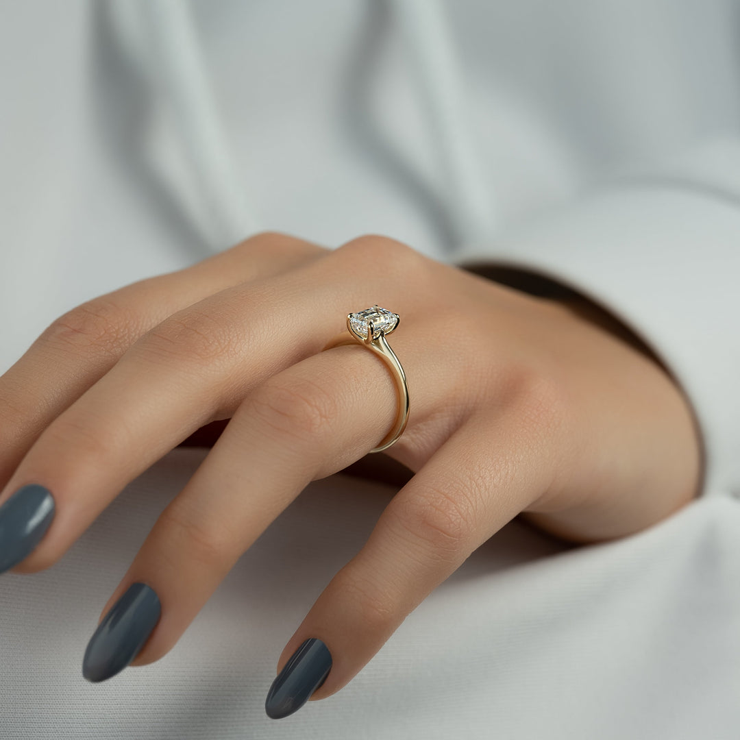 The Lacole Set With Emerald Solitaire Moissanite#material_14k-gold