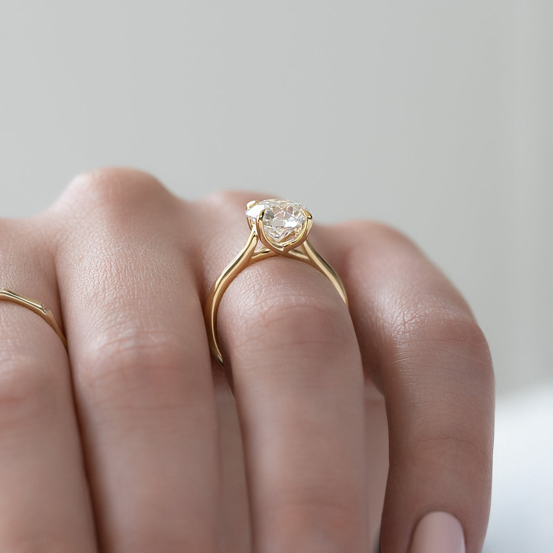 The Lacole Set With Round Solitaire Moissanite#material_14k-gold