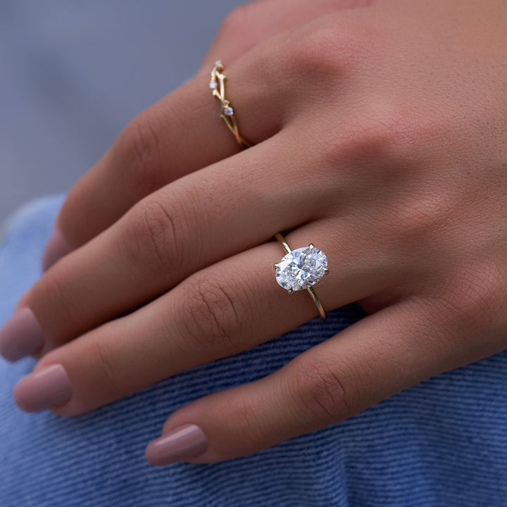 The Liberty Oval Lab Diamond Moissanite Engagement Ring *Shown with 2.5 ct #material_gold