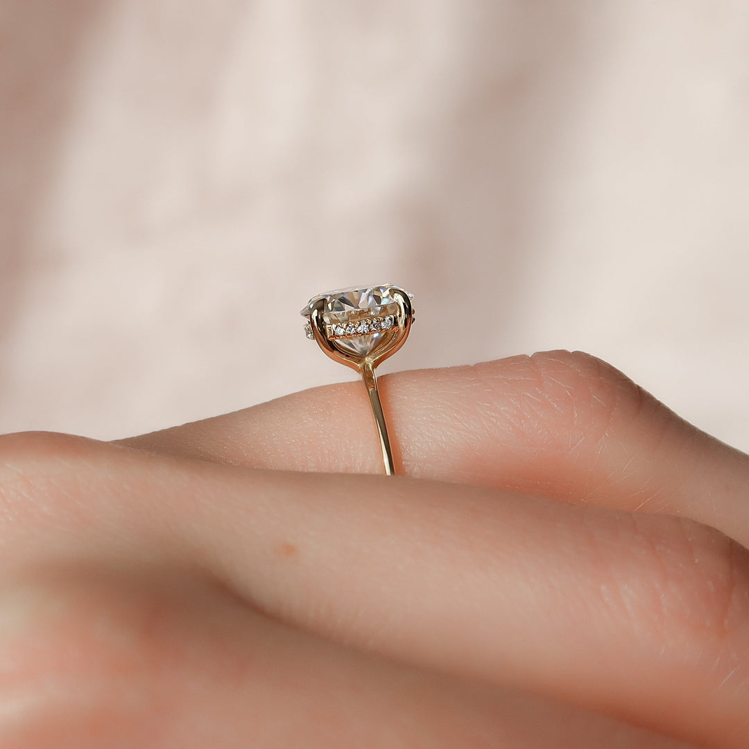 The Liberty Set With Round Solitaire Moissanite#material_14k-gold