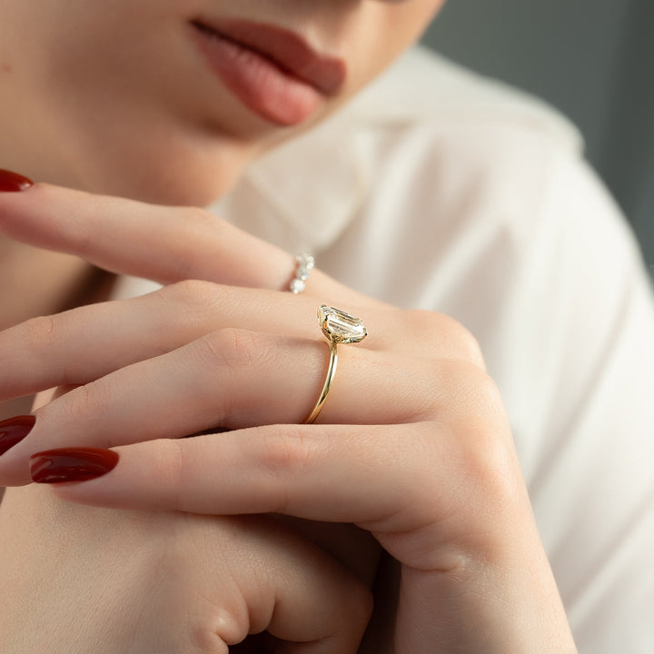 The Logan Set With Emerald Solitaire Moissanite#material_14k-gold