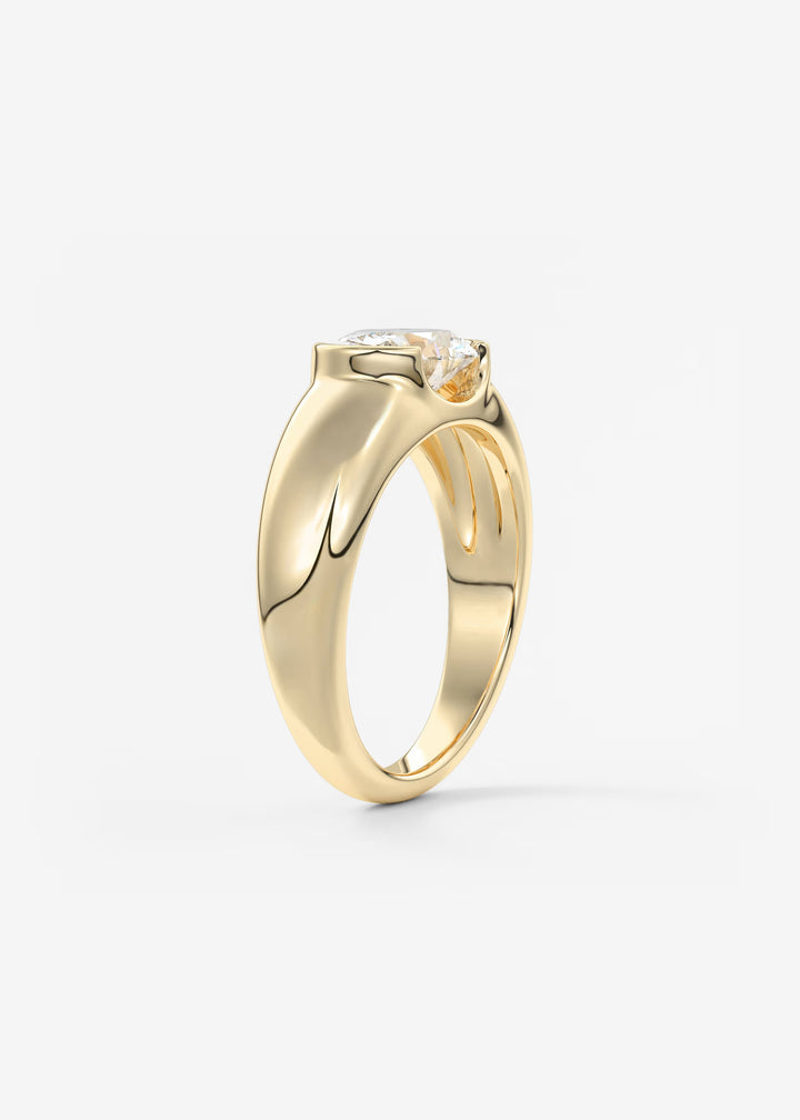 The Lune Horizon Chunky Oval Cut Half Bezel Engagement Ring with Peekaboo Gallery#material_gold