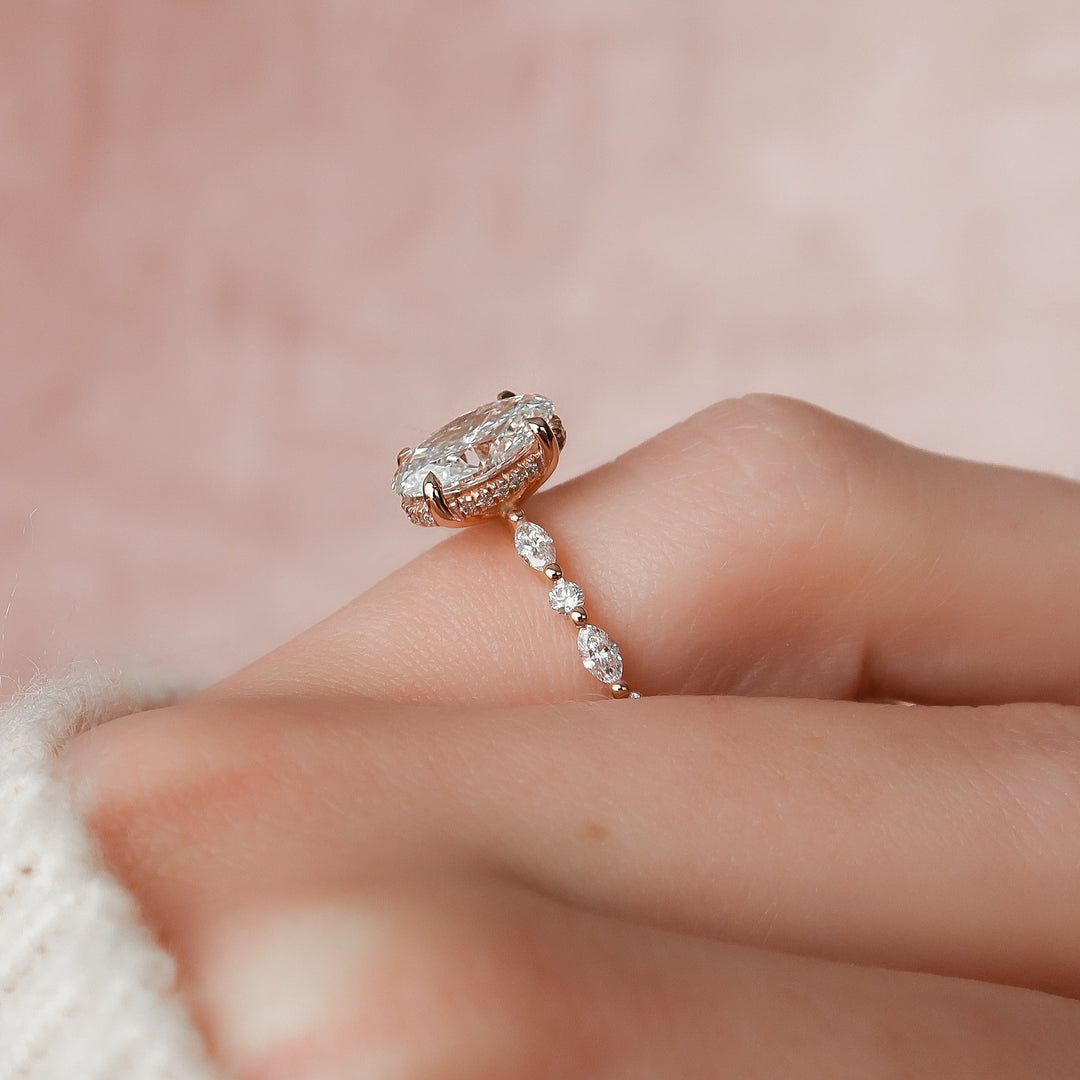 The Lyra Set With Oval Side Stone Moissanite#material_14k-rose