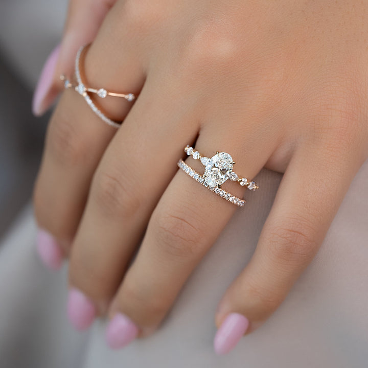 The Lyra Oval Lab Diamond Moissanite Engagement Ring *Shown with 1.5 ct #material_gold