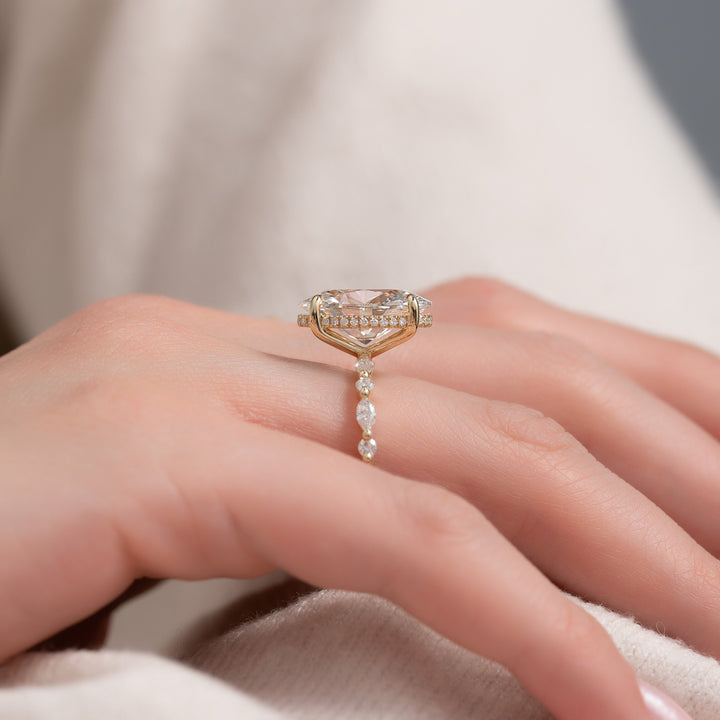 The Lyra Oval Lab Diamond Moissanite Engagement Ring *Shown with 5 ct #material_gold