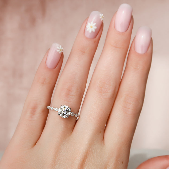 The Lyra Round Lab Diamond Moissanite Engagement Ring *Shown with 1.5 ct #material_white