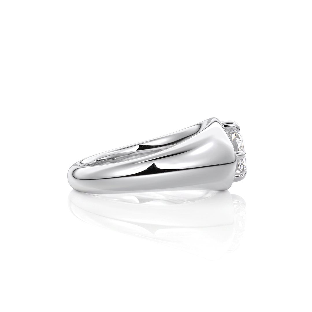The Manon Set With An Emerald Lab Diamond #material_white