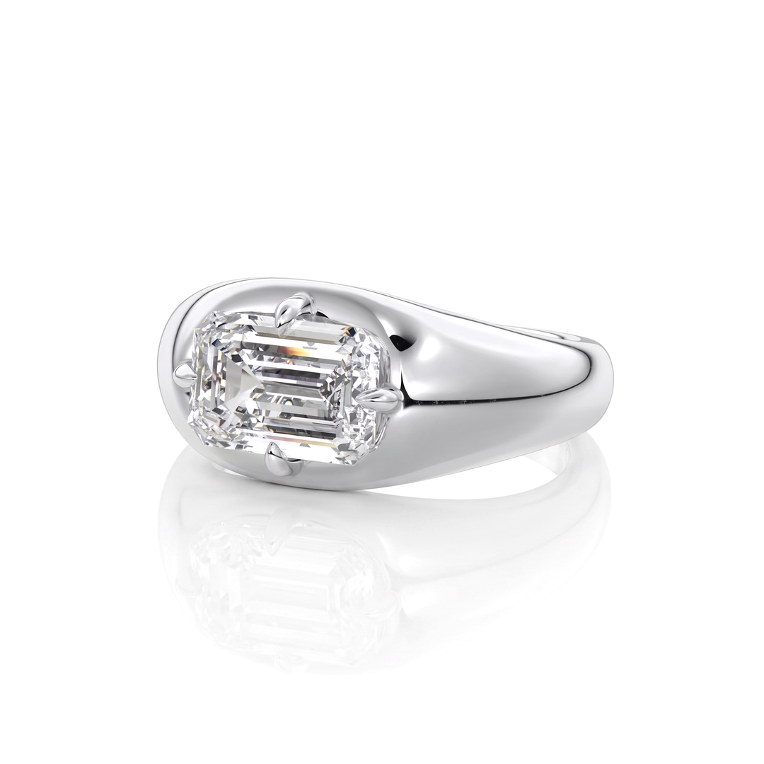 The Manon Set With An Emerald Lab Diamond #material_white