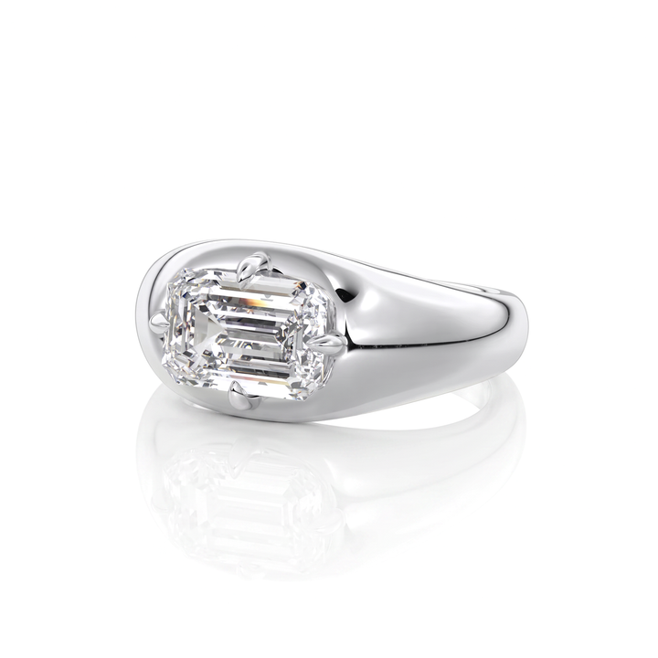 The Manon Set With An Emerald Lab Diamond #material_white