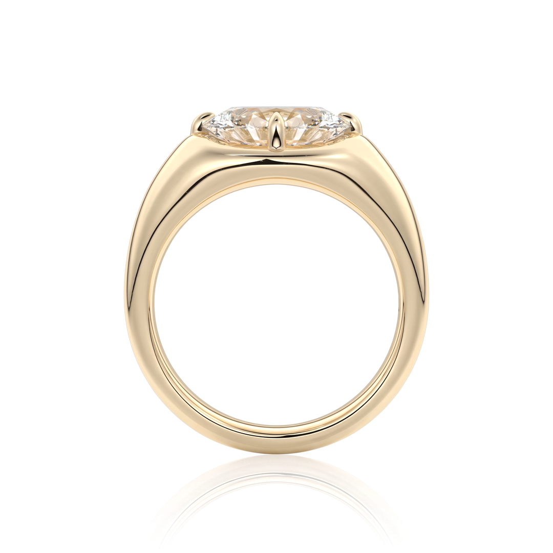 The Manon Set With An Oval Lab Diamond #material_gold