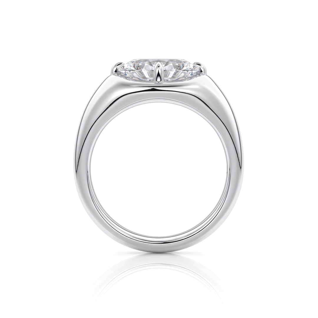 The Manon Set With An Oval Lab Diamond #material_white