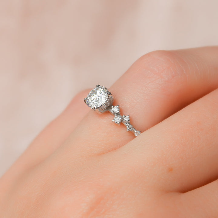 The Mona Set With Round Side Stone Moissanite#material_14k-white