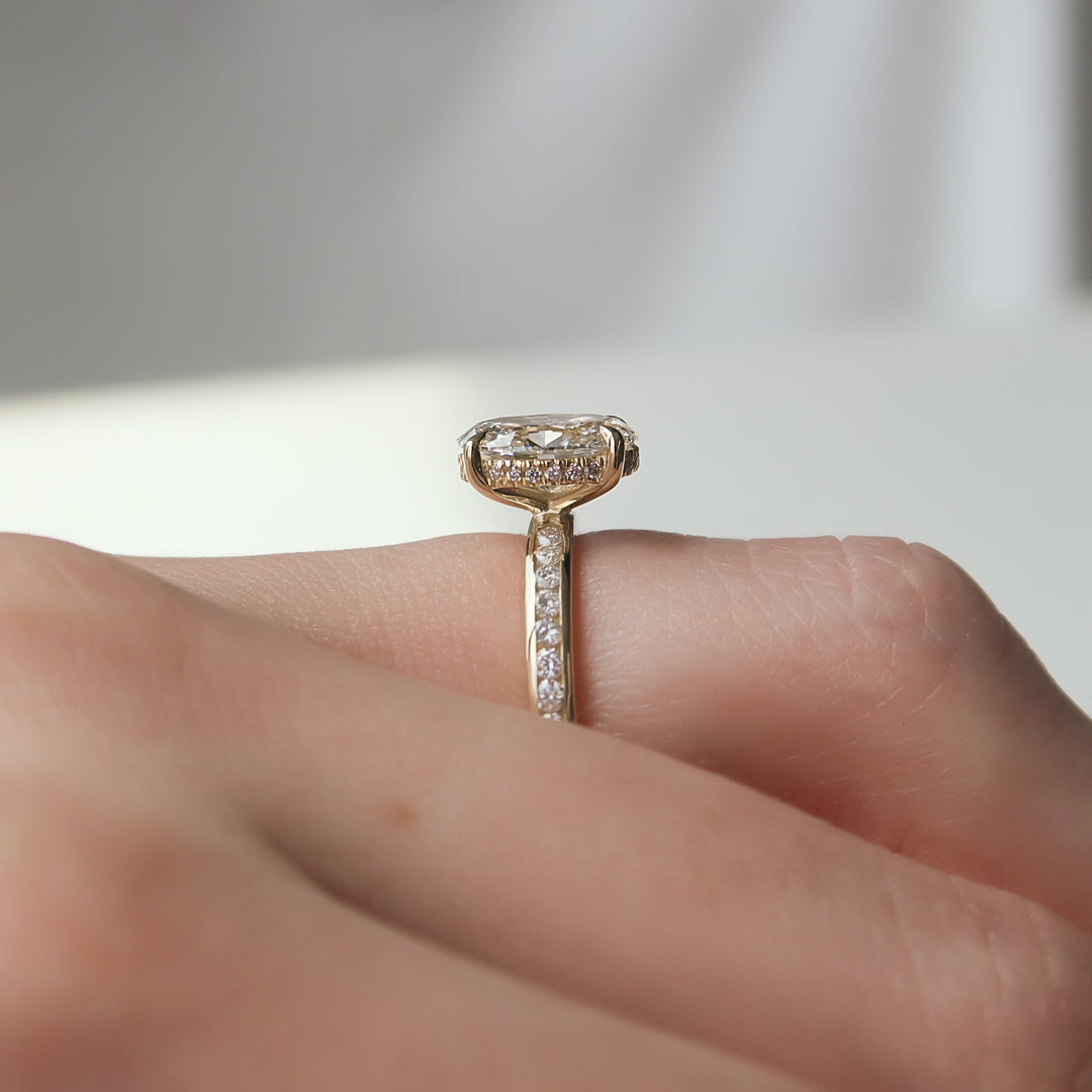 The Murphy Oval Lab Diamond Moissanite Engagement Ring