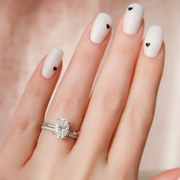 The Navy Set With Oval Solitaire Moissanite#material_14k-white