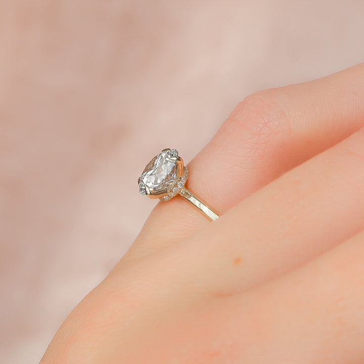 The Navy Round Lab Diamond Moissanite Engagement Ring *Shown with 2 ct #material_gold