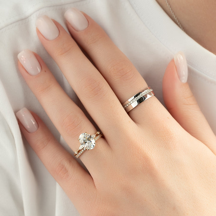 The Niko Oval Lab Diamond Moissanite Engagement Ring *Shown with 2.5 ct #material_gold