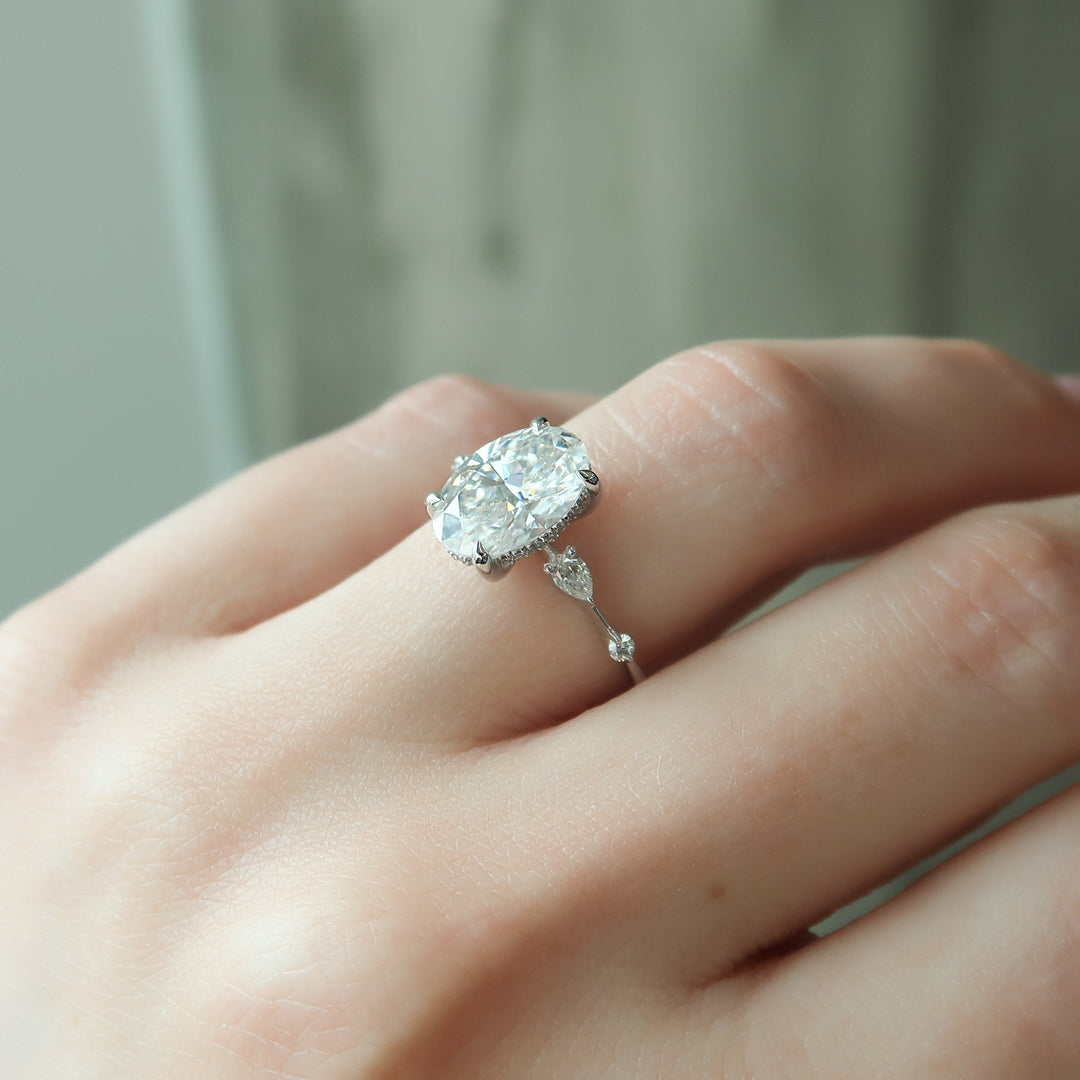 The Niko Oval Lab Diamond Moissanite Engagement Ring