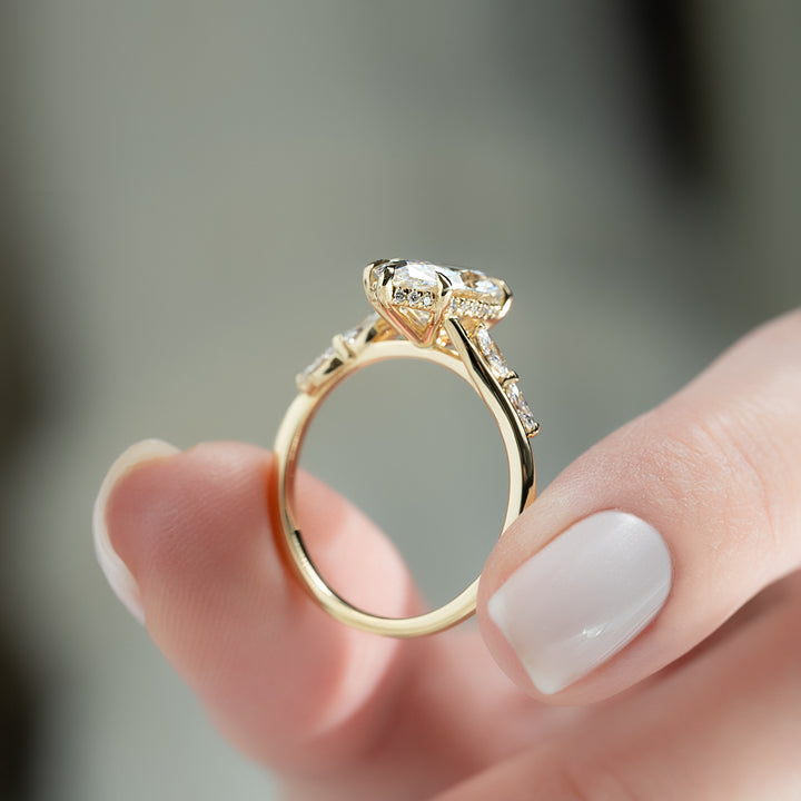 The Nora Set With Marquise Side Stone Moissanite#material_14k-gold