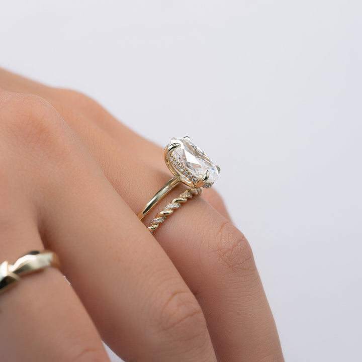 The Razor Liberty Set With Oval Solitaire Lab Diamond 3 Carat 14K Gold#material_14k-gold