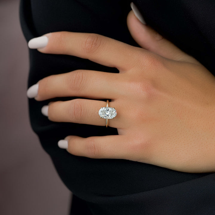 The Razor Liberty Oval Lab Diamond Moissanite Engagement Ring *Shown with 3.5 ct #material_gold