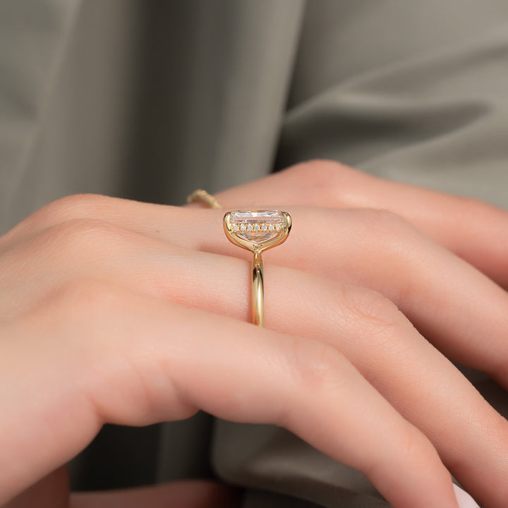 The Razor Liberty Radiant Lab Diamond Moissanite Engagement Ring *Shown with 2.5 ct #material_gold