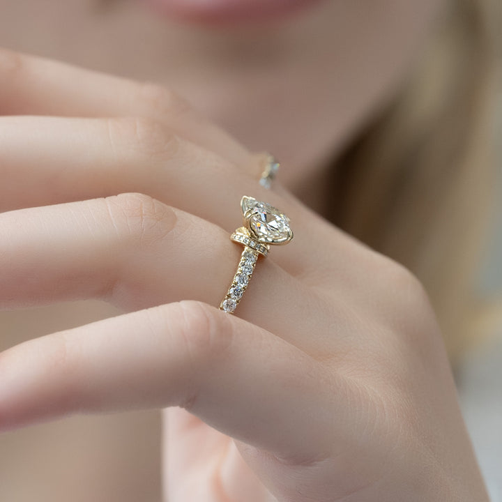 The Sia Set With Cushion Pave Moissanite#material_14k-gold