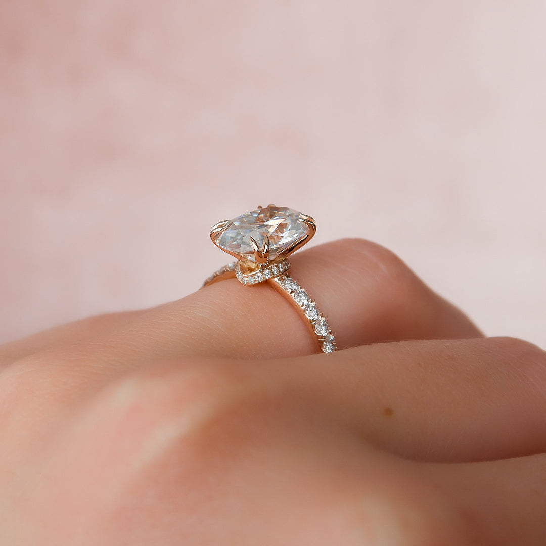 The Sia Set With Oval Pave Lab Diamond 2.5 Carat 14K Rose#material_14k-rose