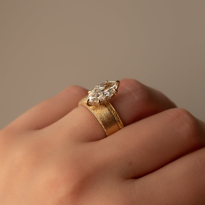 The Skye Set With A Marquise Lab Diamond#material_gold