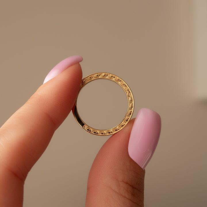The Skye Wedding band #material_gold