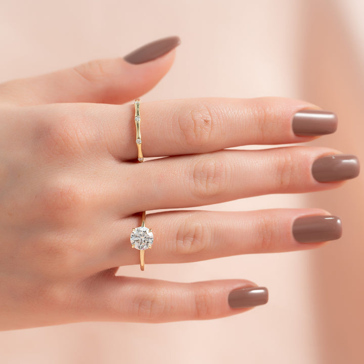 The Solitaire Phoebe Set With A Round Solitaire Moissanite 2 Carat 18K Gold#material_18k-gold