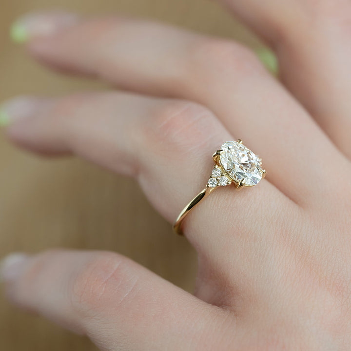 The Summer Oval Lab Diamond Moissanite Engagement Ring *Shown with 2.5 ct #material_gold