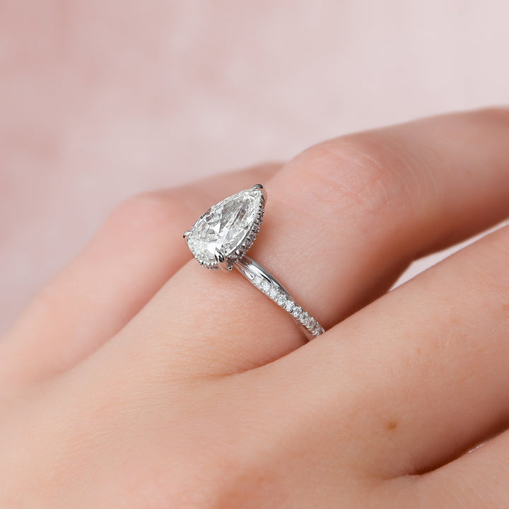 The Sunny Set With Pear Pave Moissanite#material_18k-white