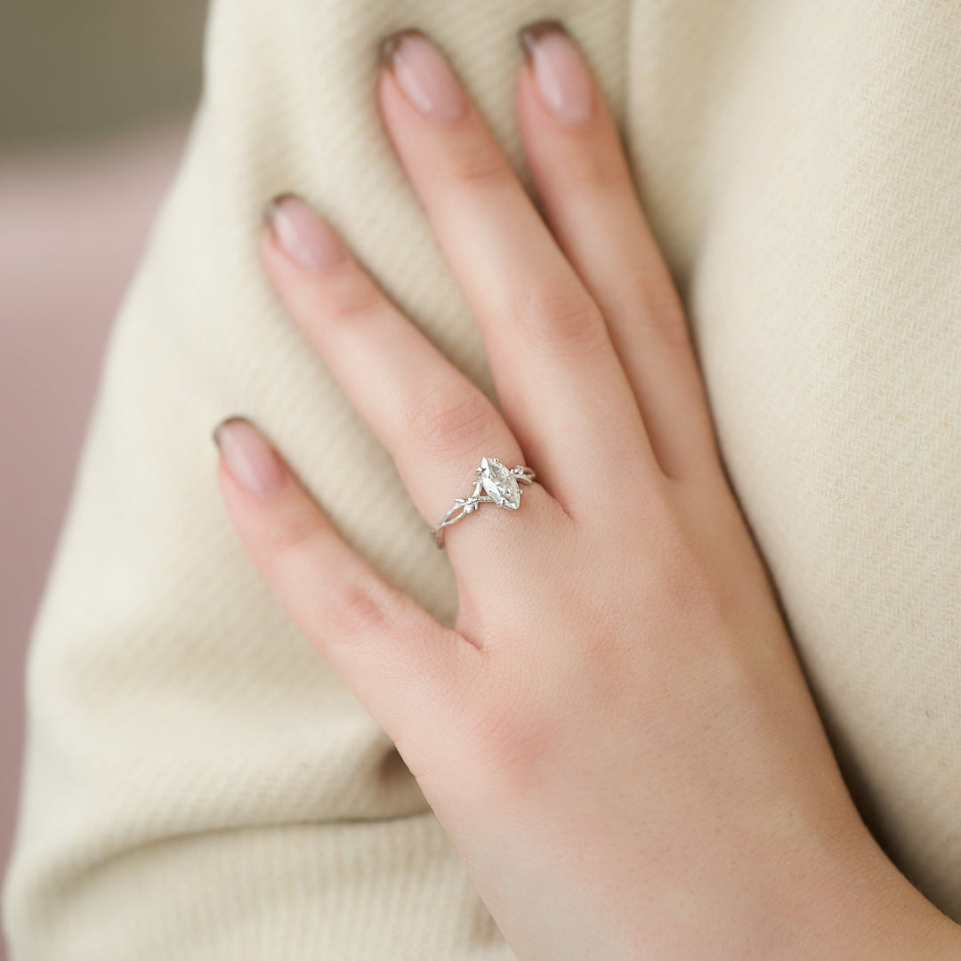 The Textured Coco Set With Marquise Side Stone Lab Diamond 2.5 Carat 14K White#material_14k-white