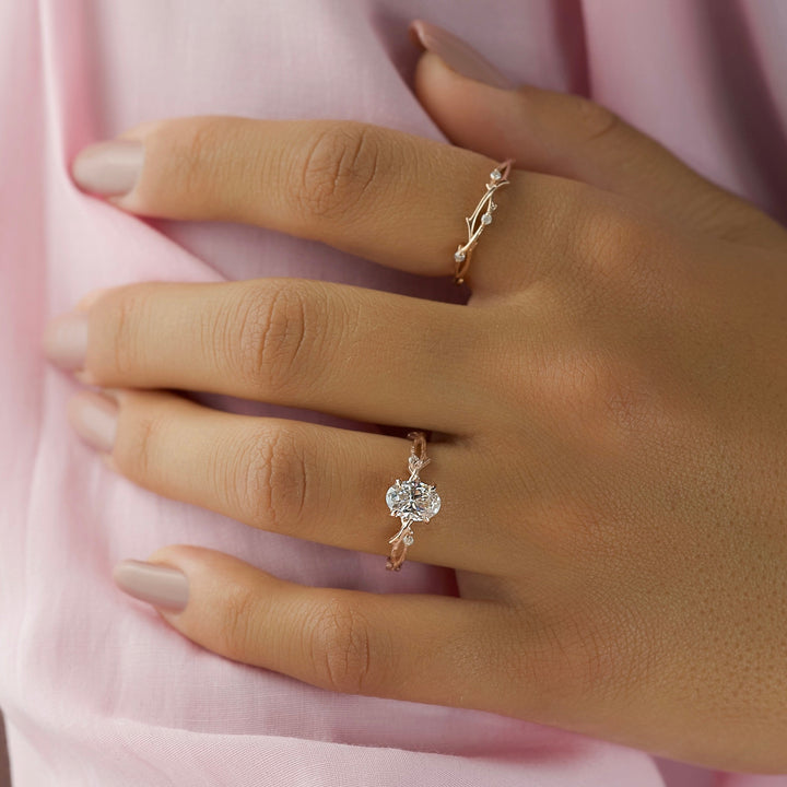 The Textured Coco Set With Oval Side Stone Lab Diamond 1.5 Carat 14K Rose#material_14k-rose