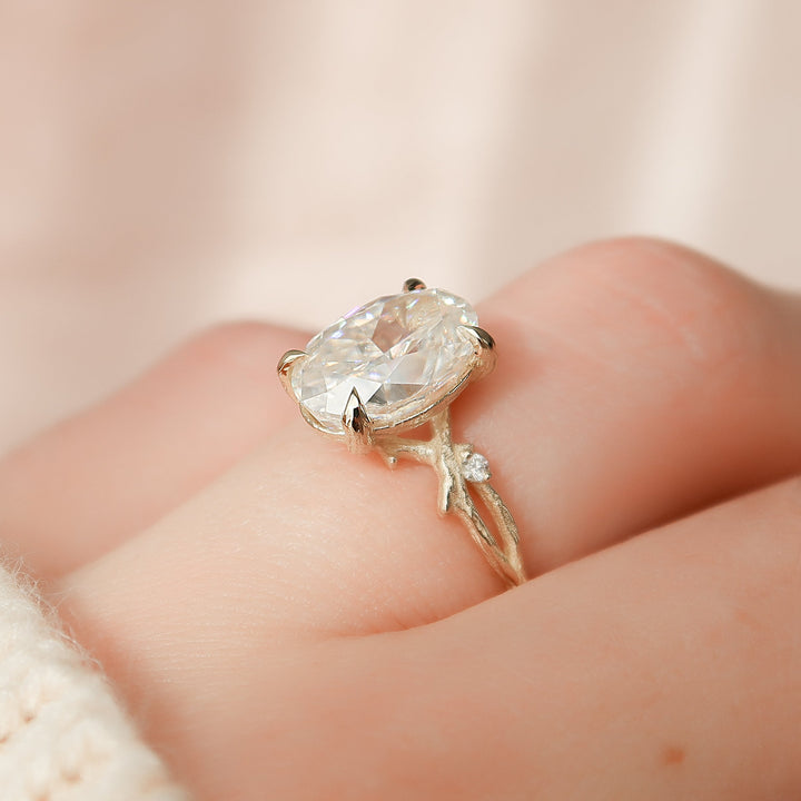 The Textured Coco Oval Lab Diamond Moissanite Engagement Ring *Shown with 2.5 ct #material_gold