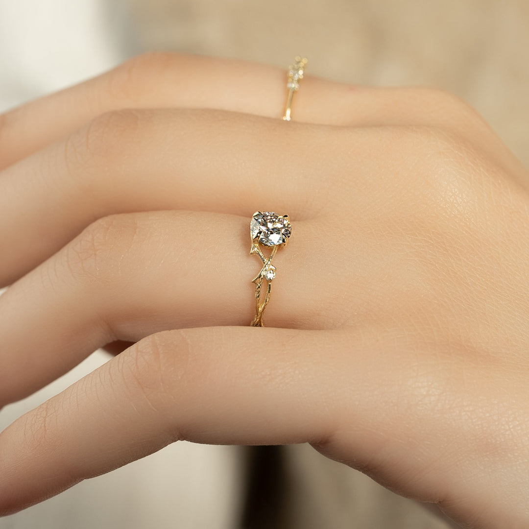 The Textured Coco Set With Round Side Stone Lab Diamond 3 Carat 14K Gold#material_14k-gold