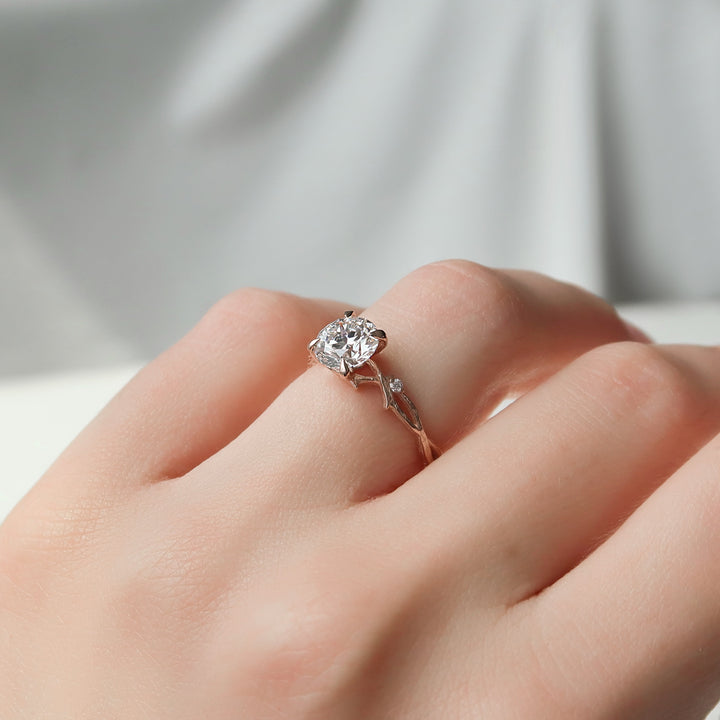 The Textured Coco Set With Round Side Stone Moissanite#material_14k-rose