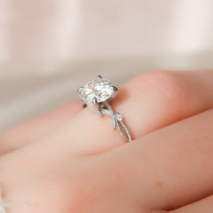 The Textured Coco Set With Round Side Stone Moissanite#material_14k-white