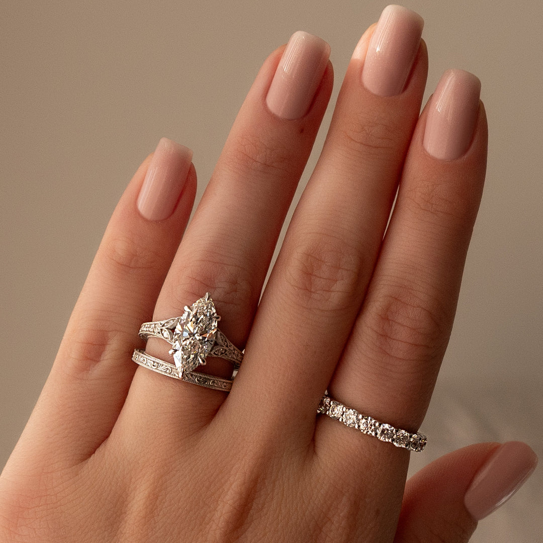 The Vienna Set With A Marquise Lab Diamond#material_white