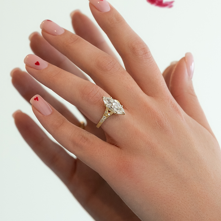 The Vienna Set With A Marquise Lab Diamond#material_gold