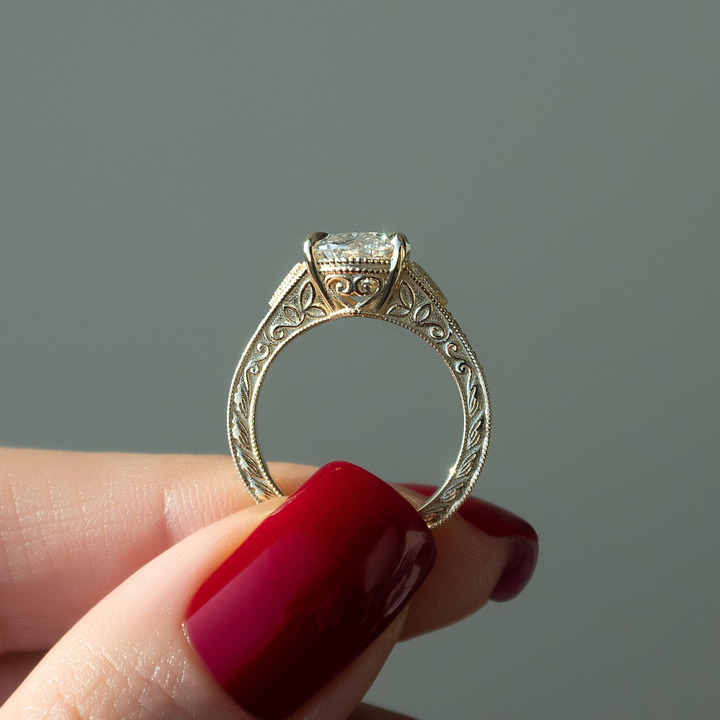 The Vienna Set With An Oval Lab Diamond#material_gold